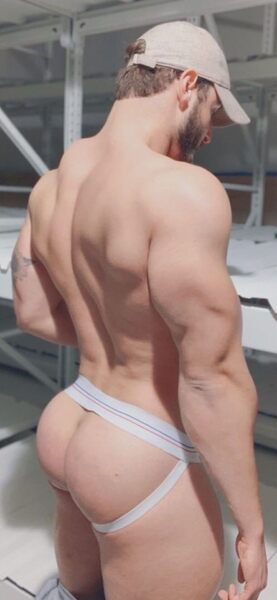 A butt like that nicely framed with that classic jockstrap will surely be seeing action sooner rather than later.