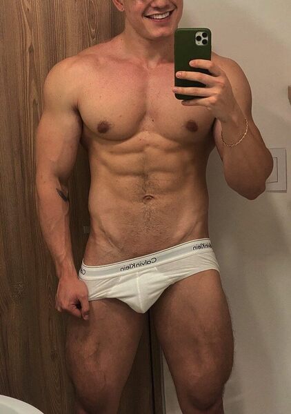 A smiling Calvin’s selfie with a touch of a tease…