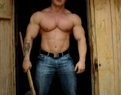 Good ol’ boy always ready for some good ol’ boy fun…