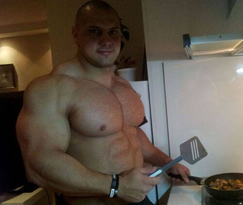 Not only can he bench press 600 pounds, but he can cook!