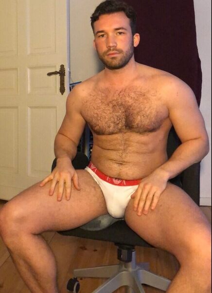 If that swivel chair could talk!