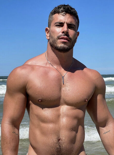 A little happy trail on the beach…