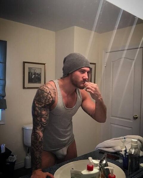 Damn! Not sure what he’s doing , but don’t you just want to rip those briefs off and get his cock in your mouth..