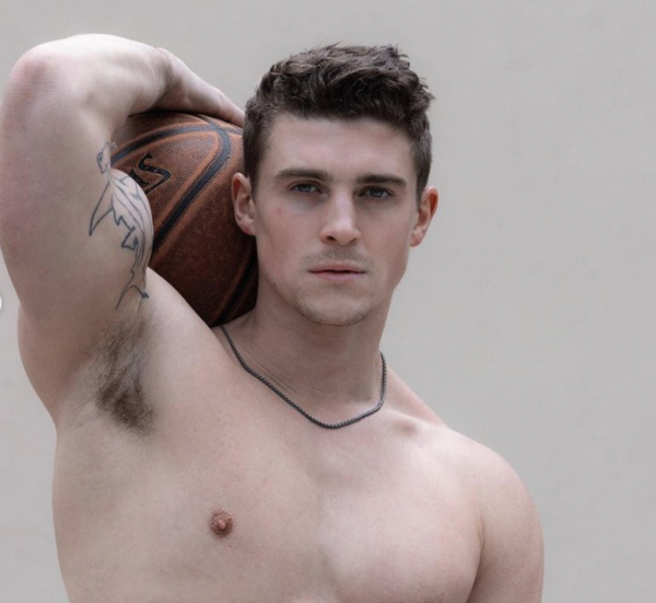 Likes to play with balls…
