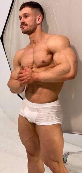 Smooth nicely veined muscle…