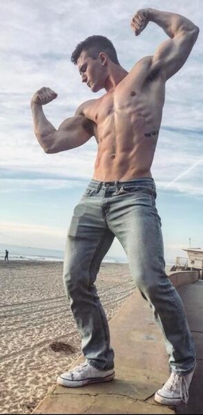 Showing off his lean smooth muscle…