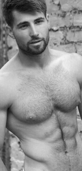 Sweet guy… and knows how to wield a flogger and living proof that the best S&M doms are nice guys!