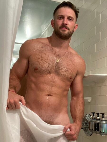 Would like some company in the shower
