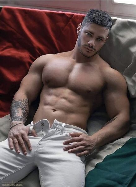 Even guys who are hot as fuck have their lonely moments.