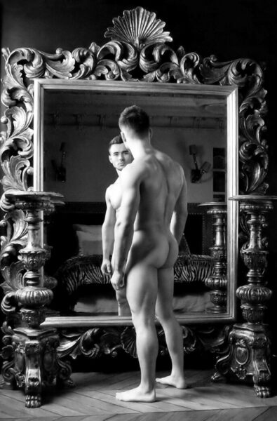 The ultimate mirror mirror on the wall!
