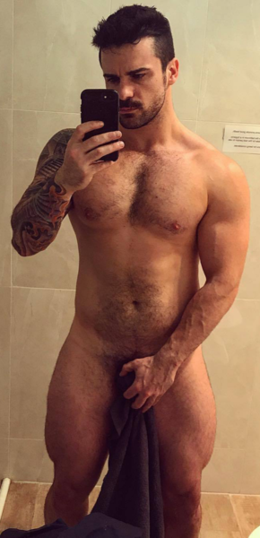 Thigh lover eye candy