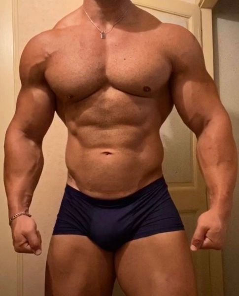 Classic smooth muscular torso