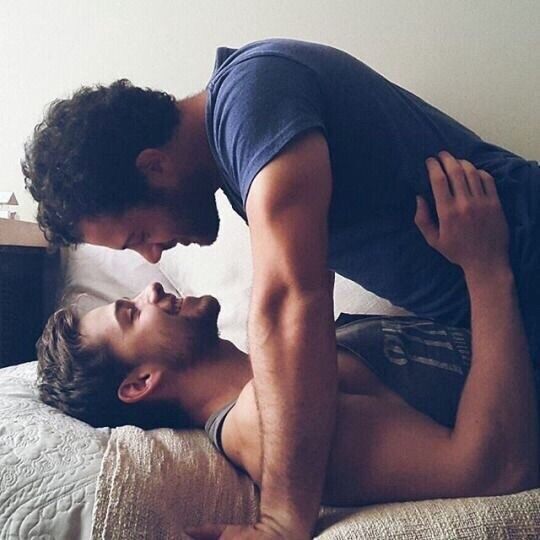 That come and touch moment