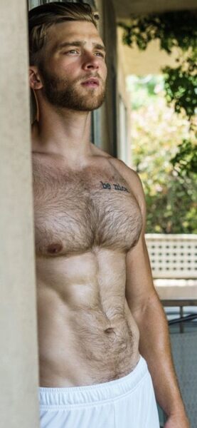 The perfect guy-next-door!