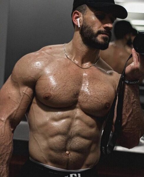 With so much going on why are you focused on his “outie”.?