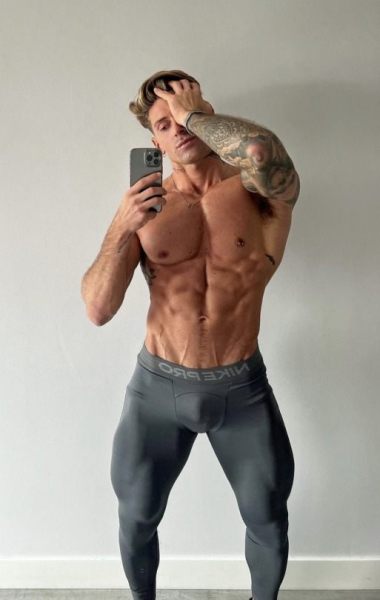 Why God invented spandex.