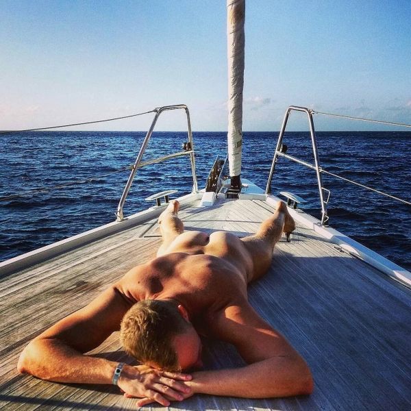 Sunning His Buns