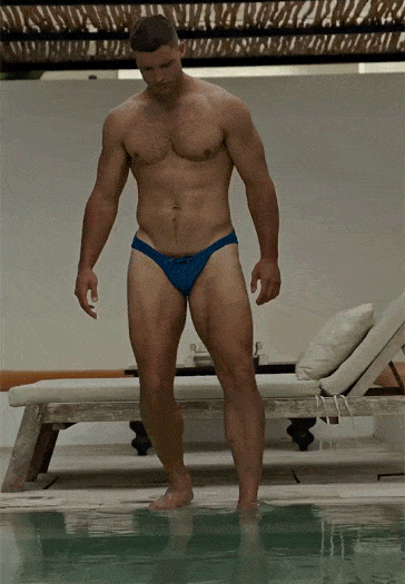 #William Mann.gif