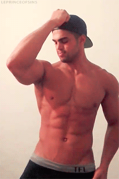 754_1000.gif