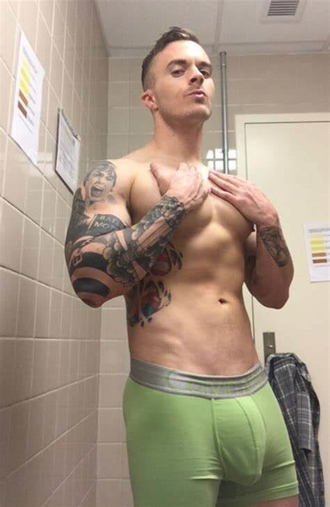 323978.jpg