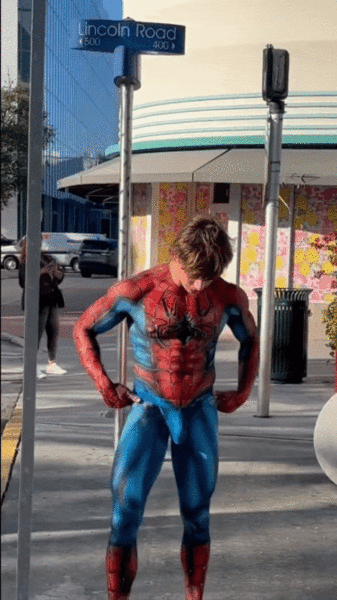 ezgif.com-gif-maker (91) (1).gif
