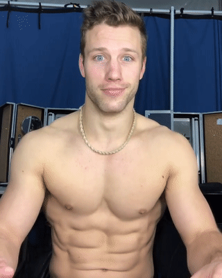 blond-beefy-hunk-pecs-dancing-moobs-nipples-playing.gif