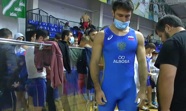 russian-wrestler-with-boner