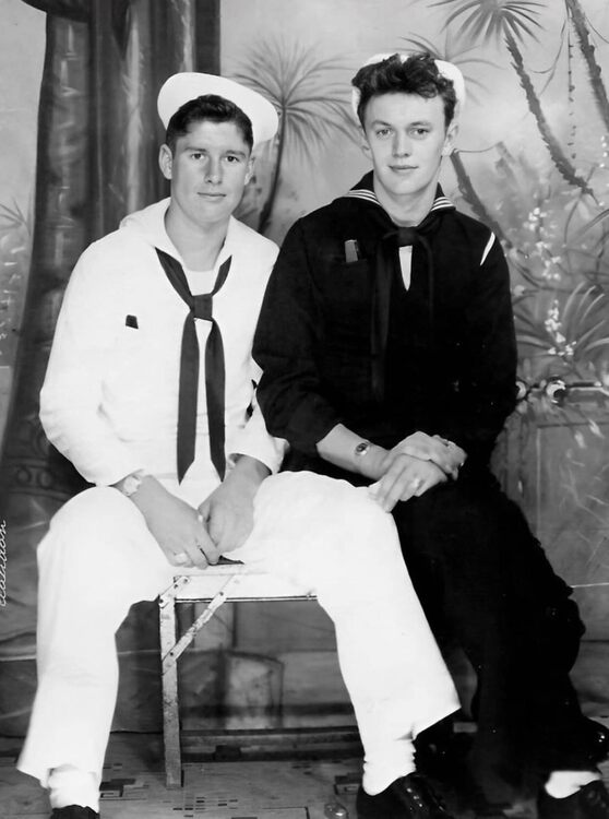 Nelly Bottom & Top.jpg