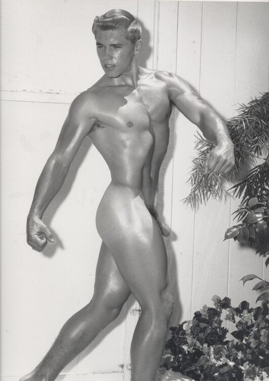 Blond Uncut Hunk.jpg