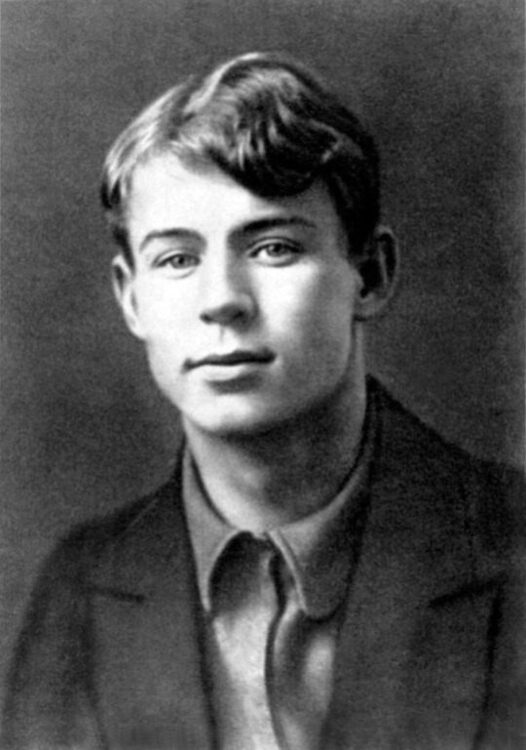 Sergei Yesenin.jpg