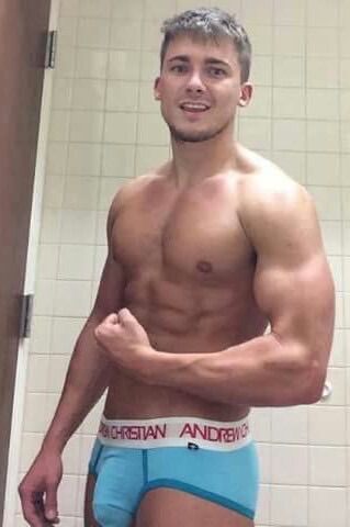 f8a8f6d8936c60d4af97b1b86136677b--andrew-christian-sexy-men.jpg