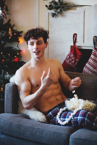 cute-boy-shirtless-christmas-day-popcorn.jpg