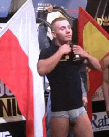 ezgif-2-53d7499419.gif