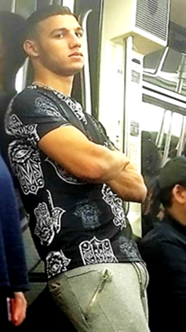 77786881-a83f1a4a56579ee27127ee3241d99276.jpg