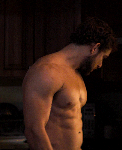 Max_Thieriot2.gif