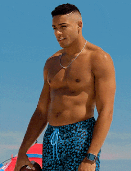 michael_evans_behling2.gif