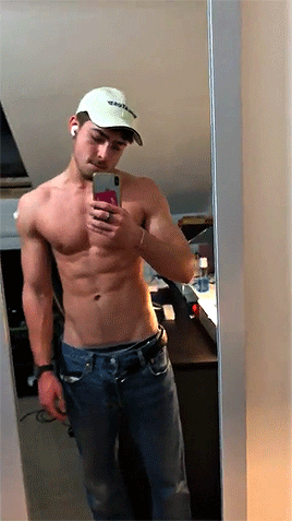tumblr_0eee2f49598ef7c98ce90e9033e48818_4fe81f56_400.gif