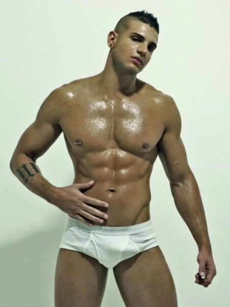 tumblr_mzk8ue8Wb01sx2u5bo1_500.jpg