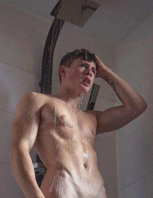 xxxshower3.jpg