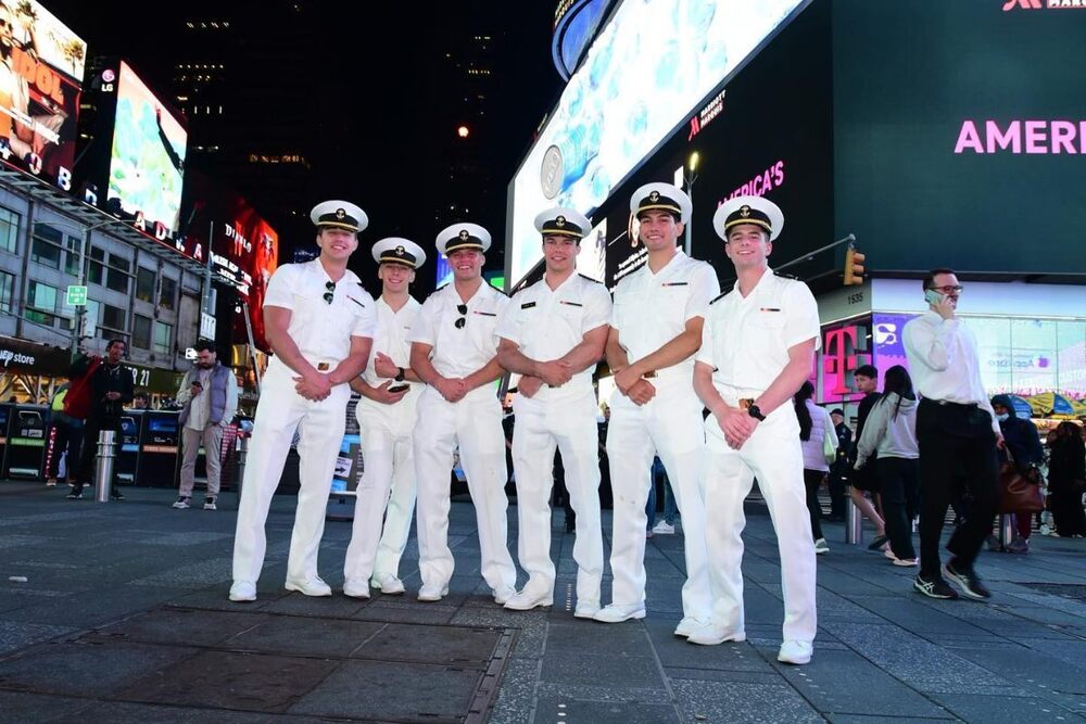 Fleet Week Time Sq.jpg
