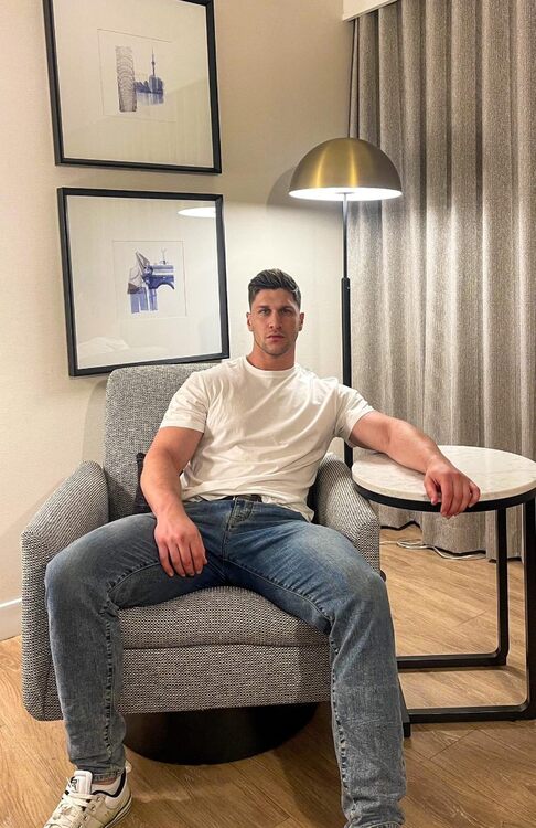 Kyle Hynick Clothed.jpg