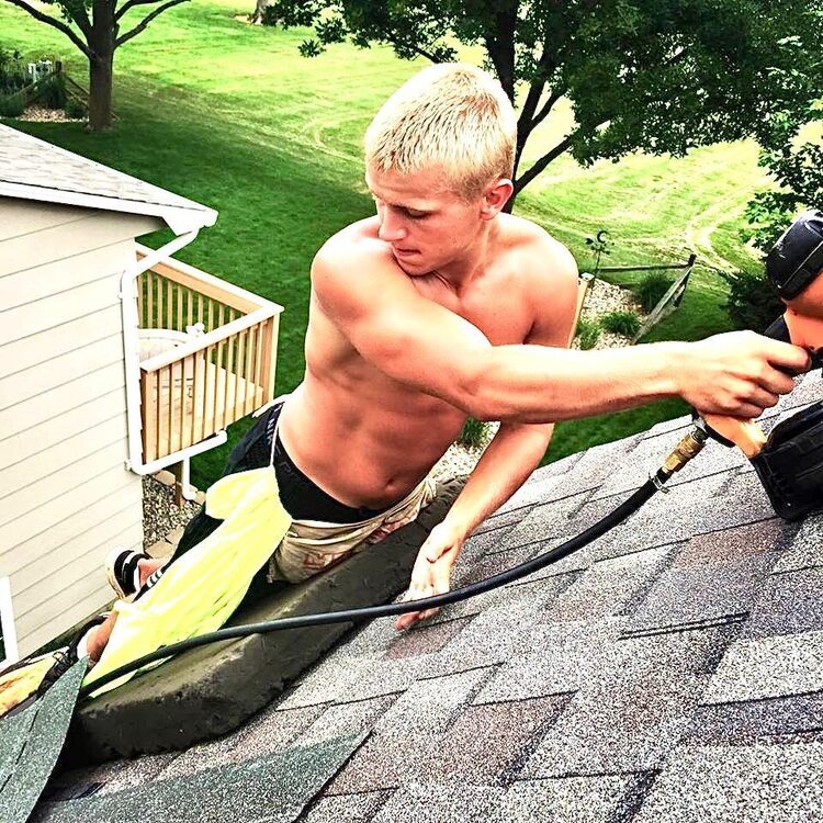 Roofer.jpg