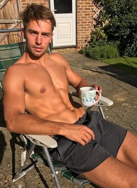 handsome-male-model-sun-tanning-fit-body-shirtless.jpg