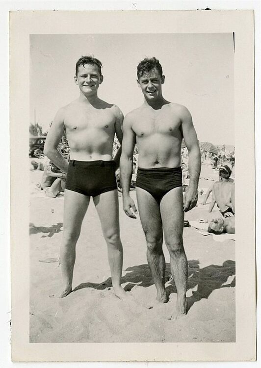 Beach Boys, circa 1950.jpg