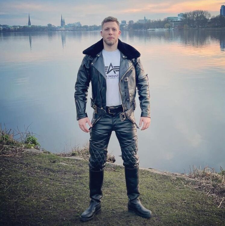 Chopper Leatherman.jpg