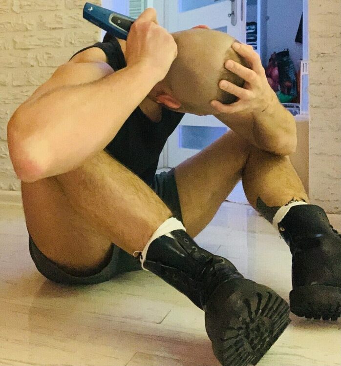 Leatherboy Self-Shave.jpg