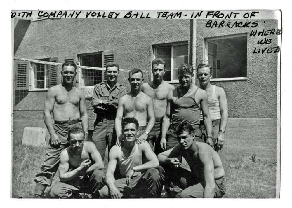 Barrack VBTeam 2.jpg