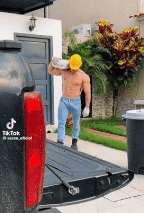 bulgehardhat.gif