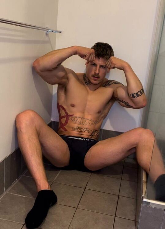 Alec Nysten - Spreading.jpg