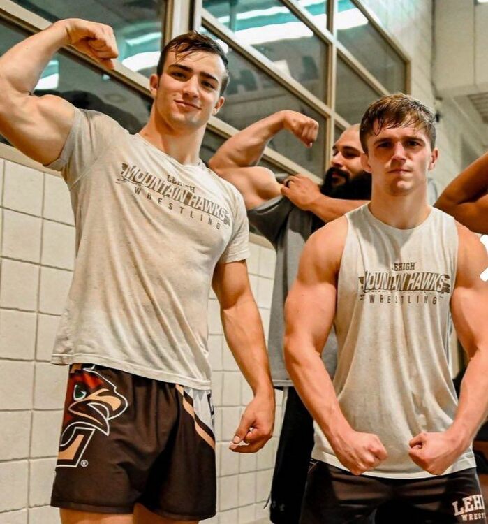 Muscle Wrestlers.jpg